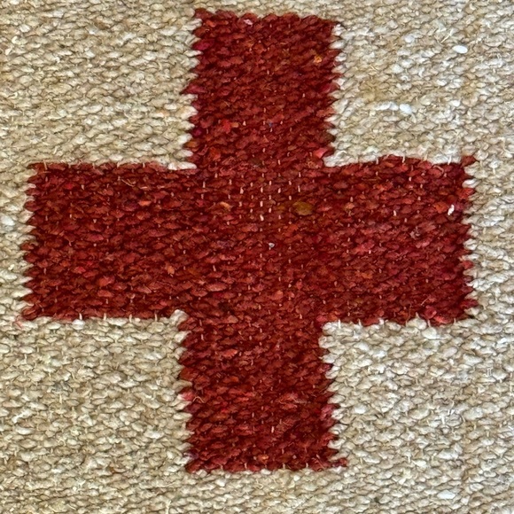 Trek Light Gear “Positive Vibrations” Handwoven Mexico Tan Fringe Blanket/Throw - Picture 4 of 13